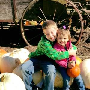 Meet your Posher, Angie